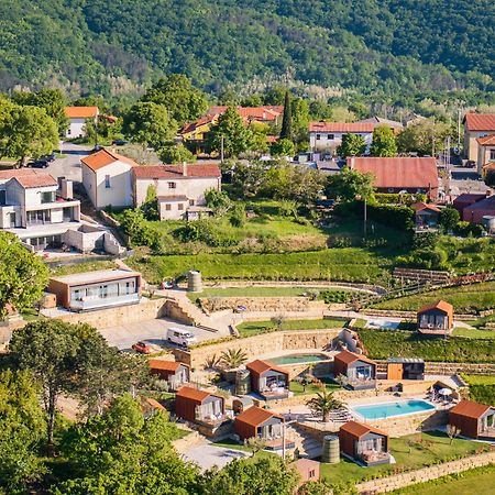 Wine Paradise - Glamping Resort Marezige Extérieur photo