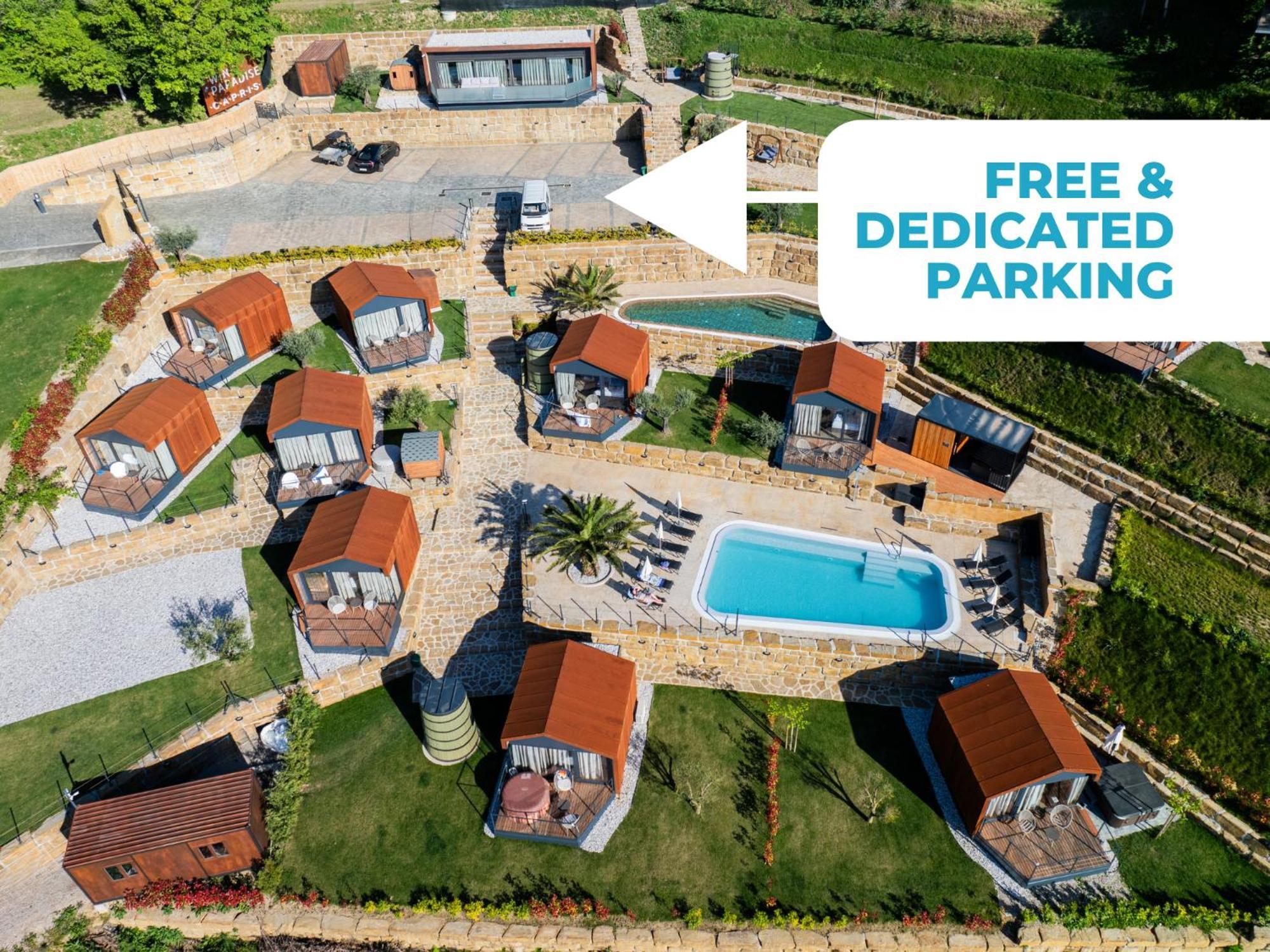 Wine Paradise - Glamping Resort Marezige Extérieur photo